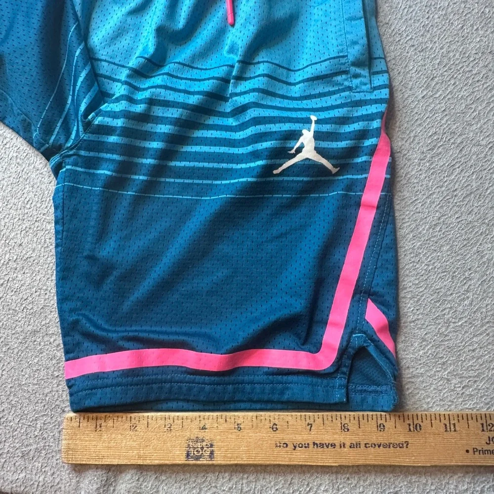 Jordan Shorts Kids M Blue Asahd Khaled Collection Mesh Basketball Gradient Pink